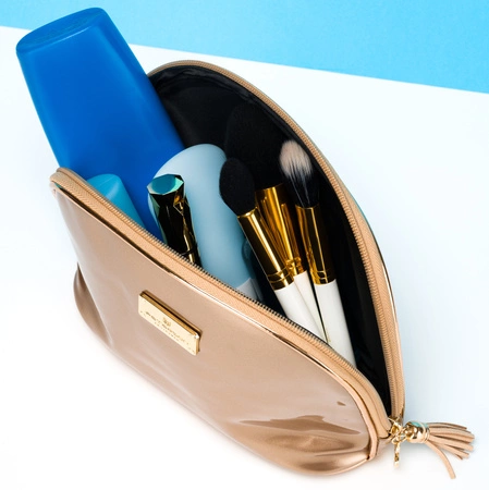 pol_pm_Kosmetyczka-PTN-K24-05-Gold-19014_5.webp