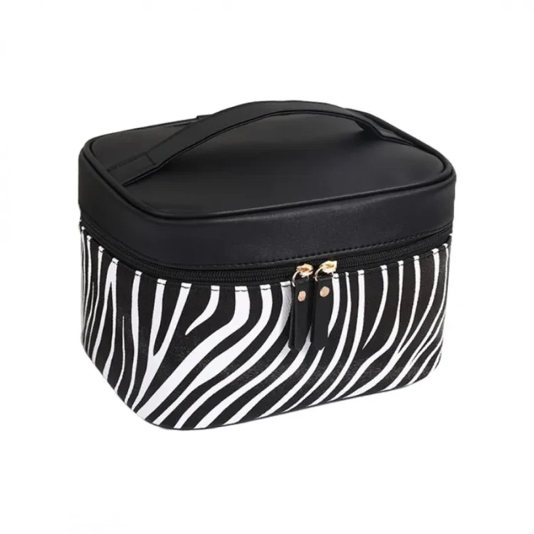 kosmetyczka-kuferek-zebra-black.jpg